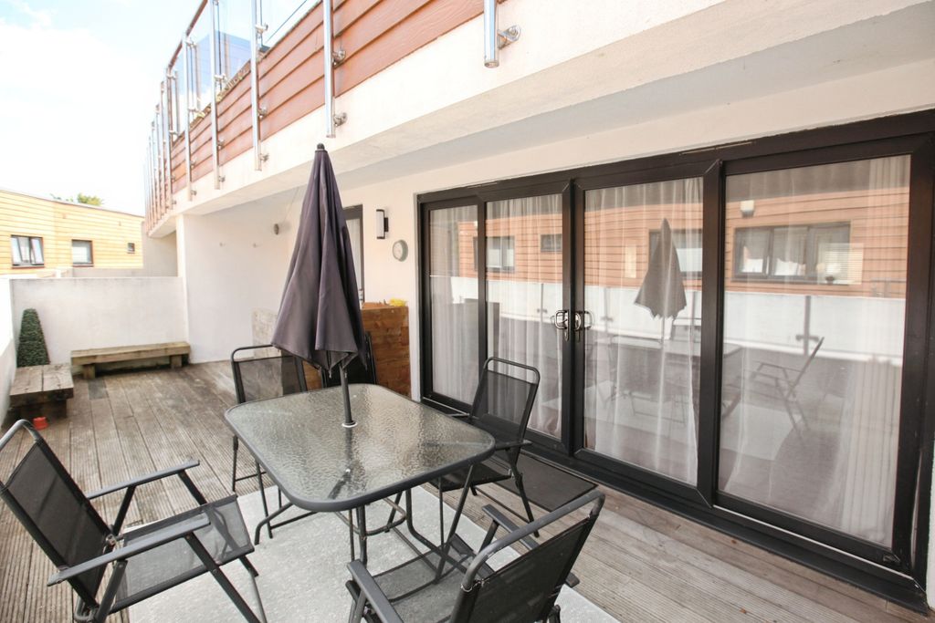 Additional image 2 of 2 bed flat for saleFishcombe Road, Brixham TQ5