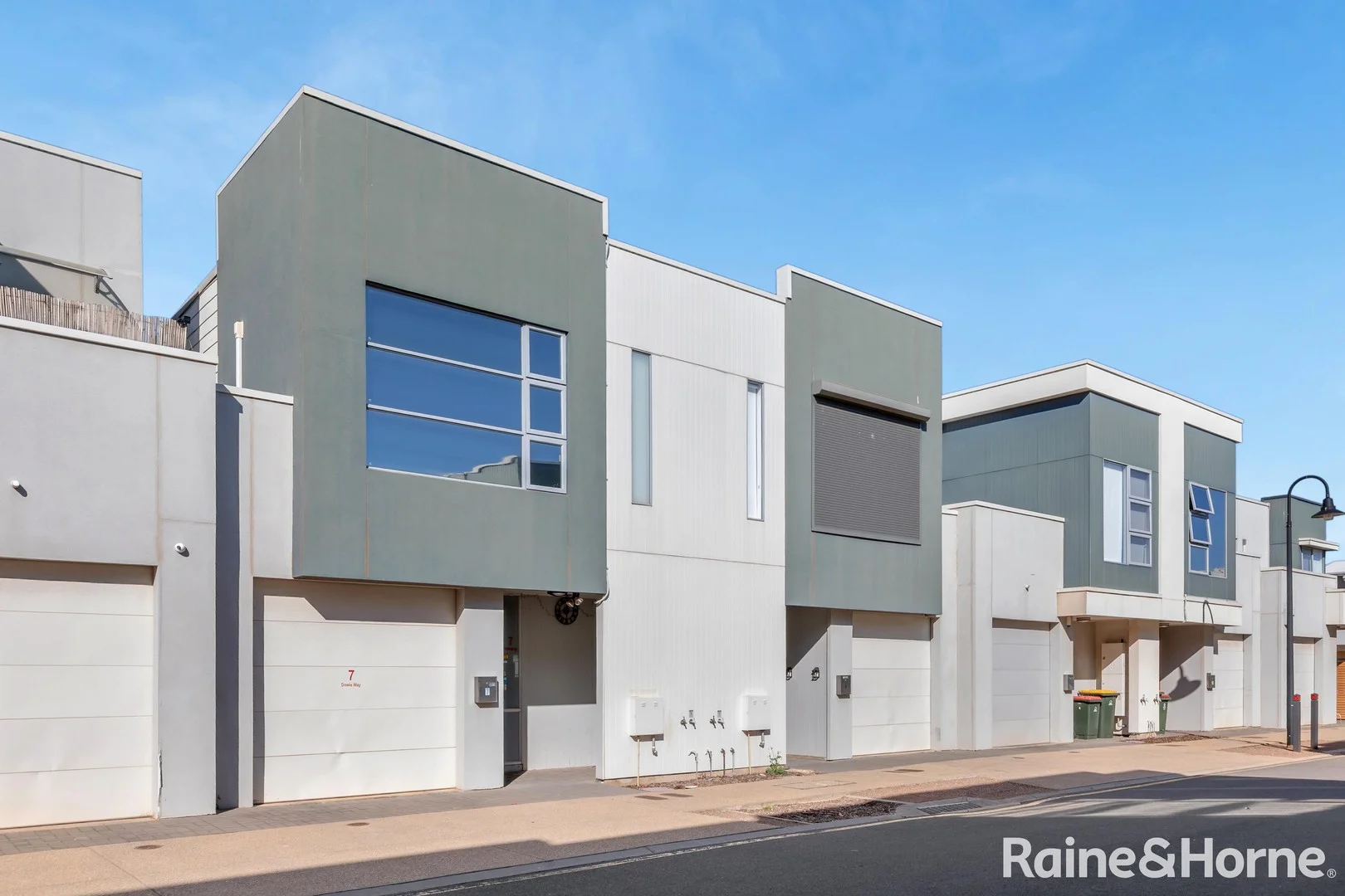7 Dowie Way, Munno Para SA 5115 photo 4