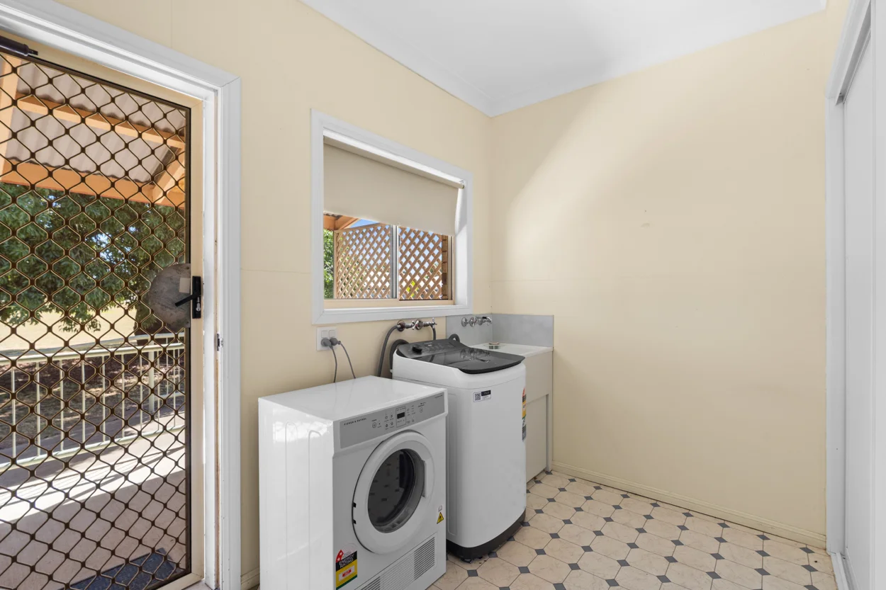Additional image 9 of 1-3 Nardoo Street & 42-44 Margaret Street, Millmerran QLD 4357