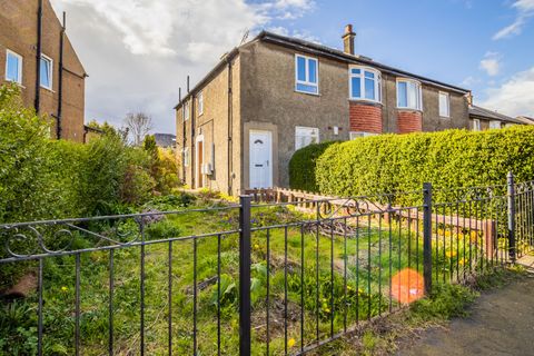 34 Pilton Drive, Pilton, Edinburgh EH5