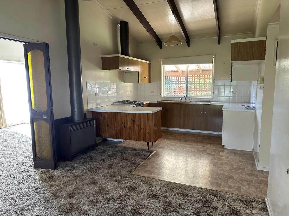 Additional image 3 of 24 Sale Road, Maffra VIC 3860