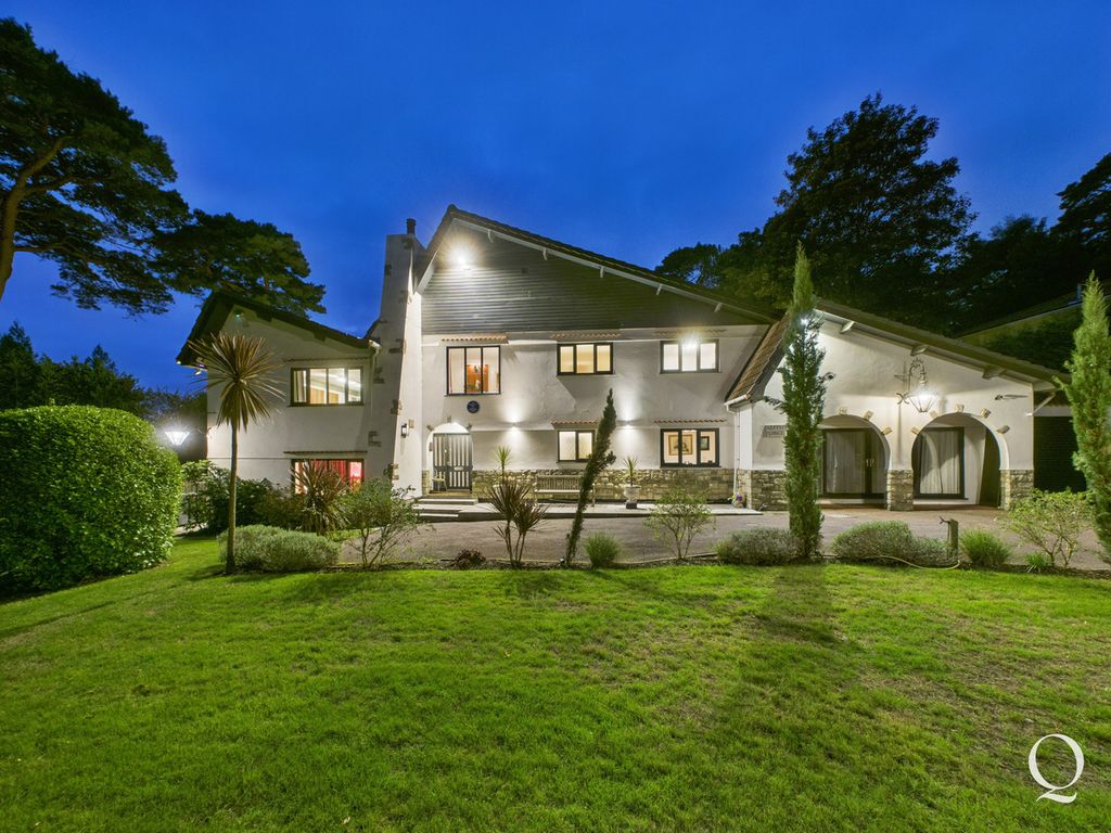 5 bed detached house for saleLeven Avenue, Talbot Woods BH4