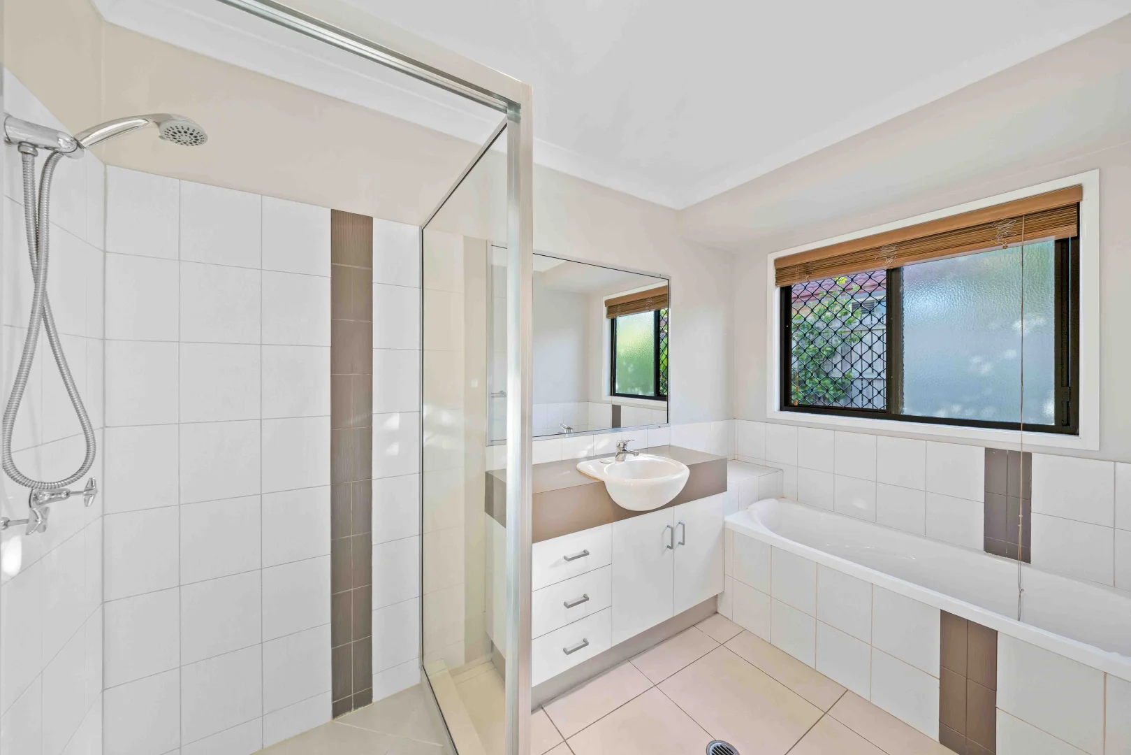 Additional image 15 of 7 Bushland Drive, Southside QLD 4570