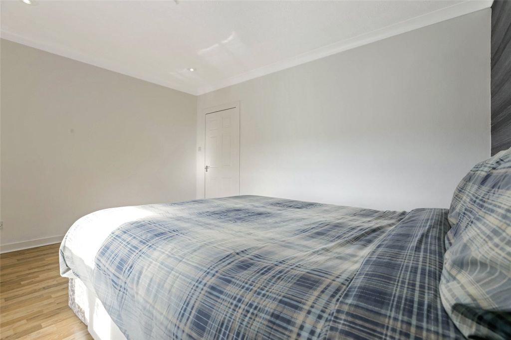 Additional image 10 of 4 bed flat for saleGartleahill, Airdrie, North Lanarkshire ML6