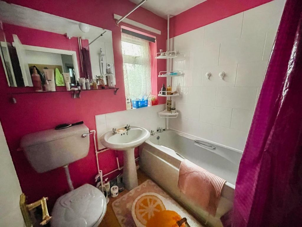Additional image 8 of 2 bed detached bungalow for salePinewood Drive, Brandon IP27