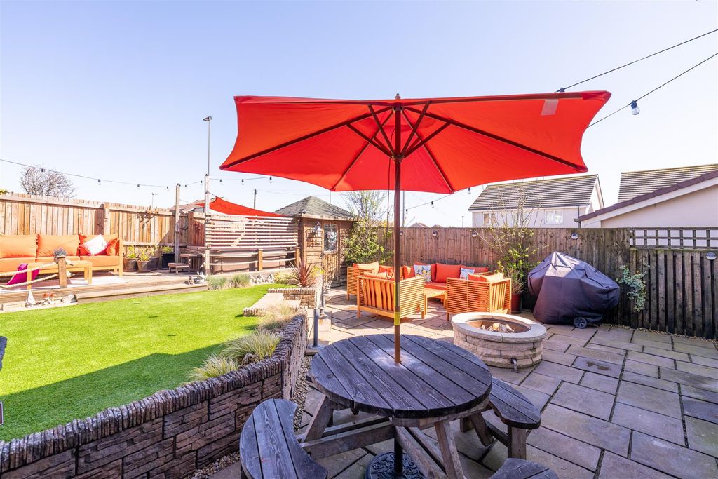 Additional image 20 of 3 bed detached house for sale83 Hallydown Crescent, Eyemouth TD14