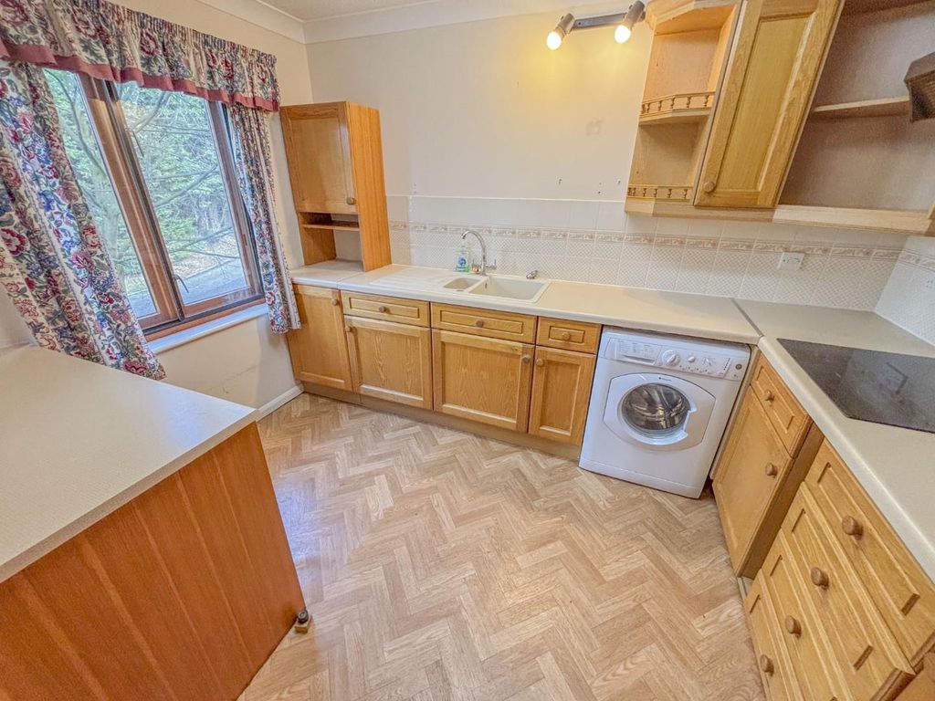 Additional image 7 of 2 bed flat for saleRiverside Way, Brandon IP27