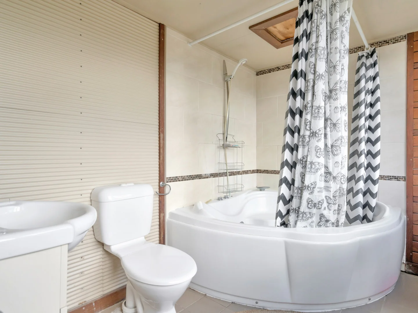 Additional image 13 of 111 Pine Avenue, Ulong NSW 2450
