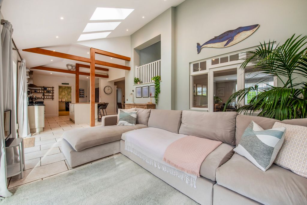 Additional image 2 of 5 bed detached house for saleFirst Avenue, Felpham PO22
