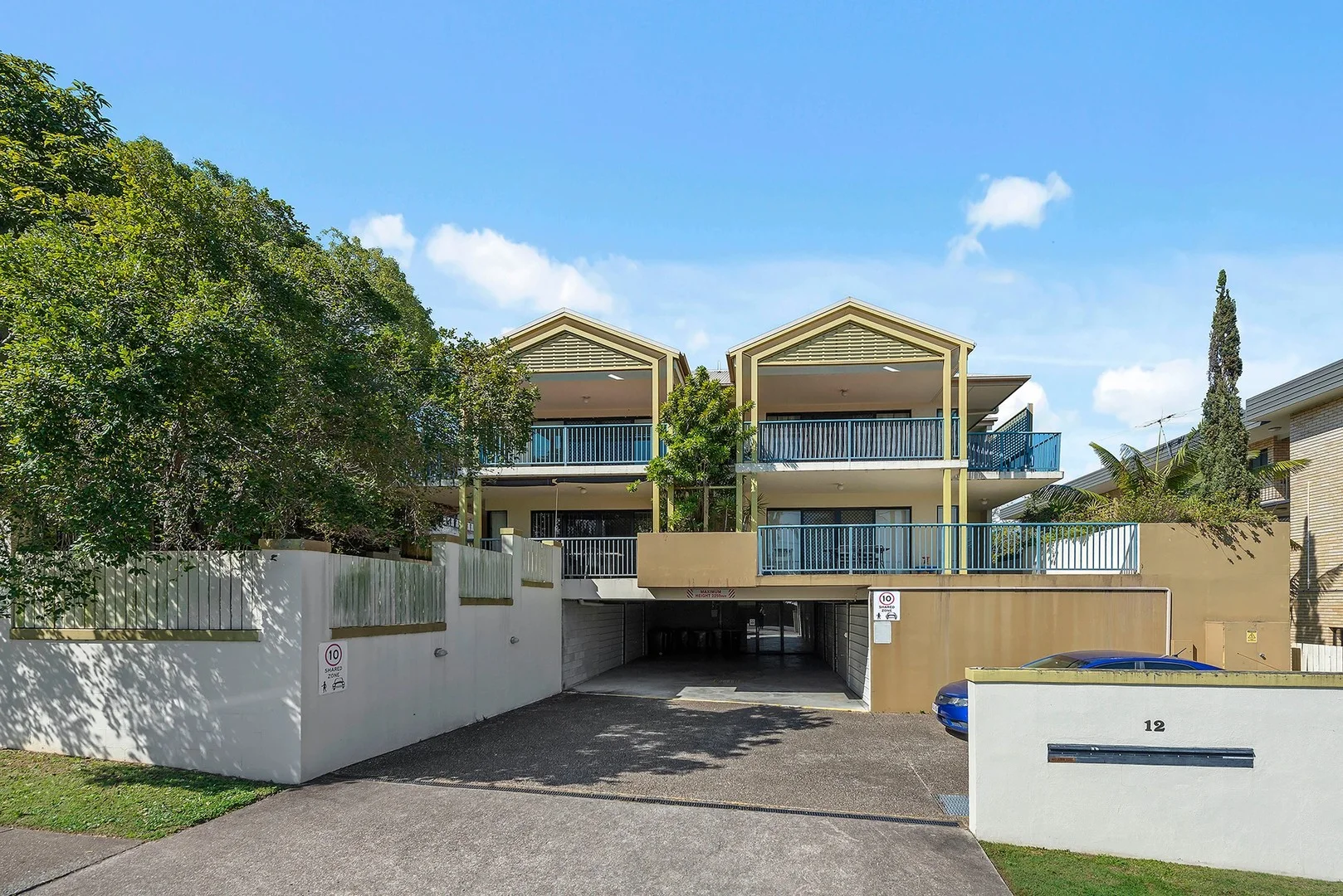 3/12 Longlands Street, East Brisbane QLD 4169