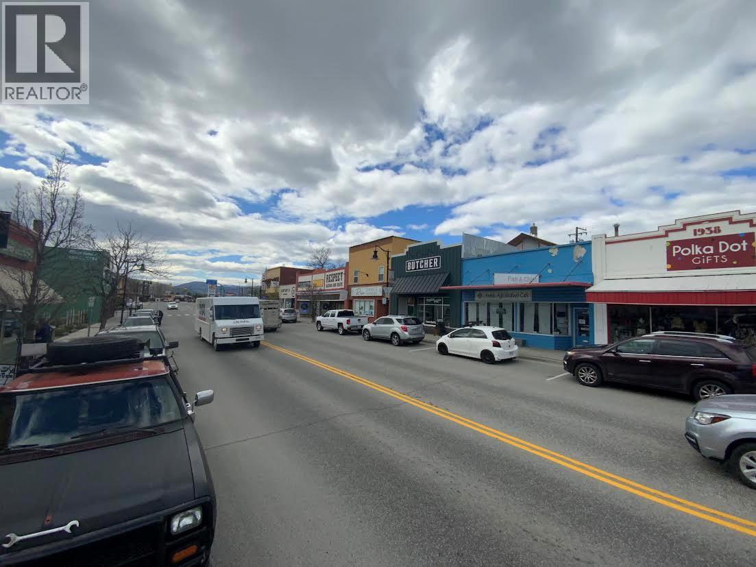 6257 Main Street