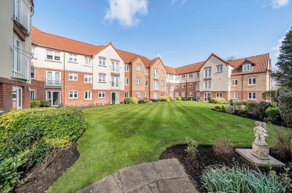 Additional image 3 of 1 bed flat for saleSwallows Court, Pool Close, Spalding, Lincolnshire PE11