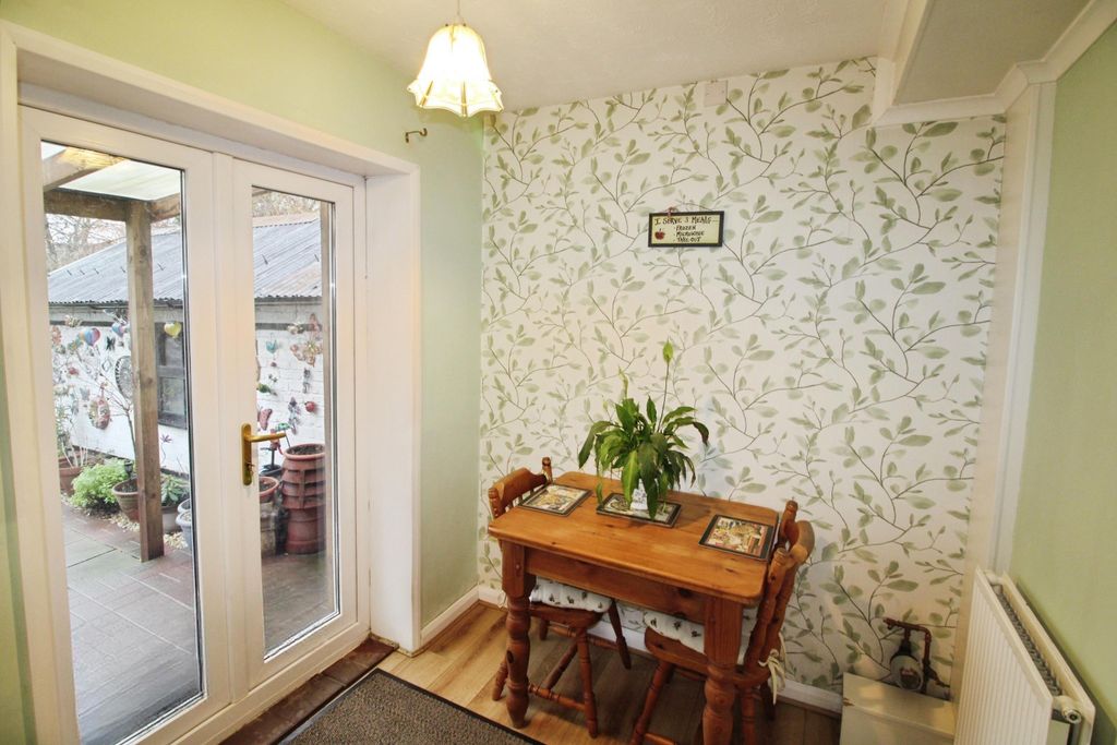 Additional image 12 of 3 bed semi-detached house for saleBirch Avenue, Brigg DN20