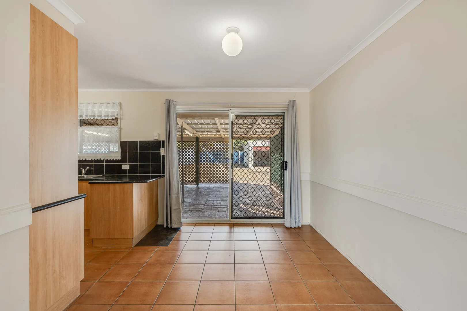 Additional image 6 of 42 York Street, Oakey QLD 4401