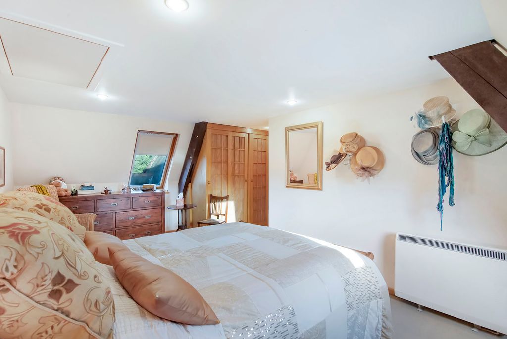 Additional image 24 of 2 bed flat for saleTay Street, Perth PH1