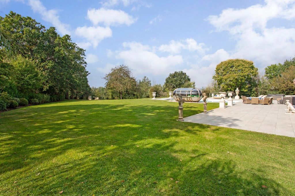 Additional image 22 of 5 bed detached house for saleHawthorn Hill, Warfield, Bracknell, Berkshire RG42