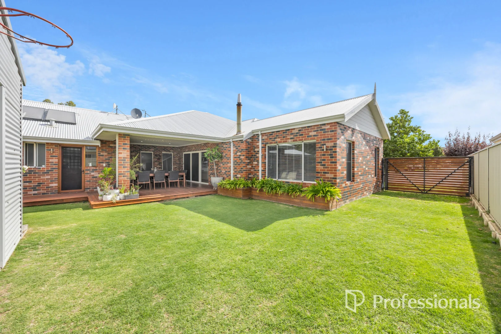 Additional image 24 of 7 Sykes Avenue, Burekup WA 6227
