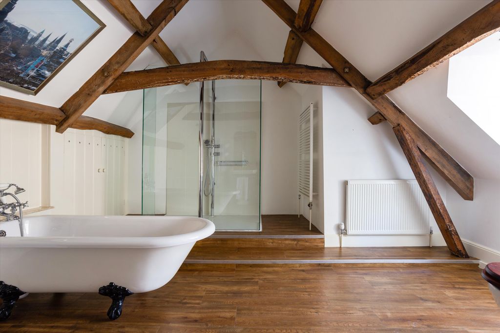 Additional image 15 of 7 bed detached house for salePreston Place, Preston, Cirencester, Gloucestershire GL7