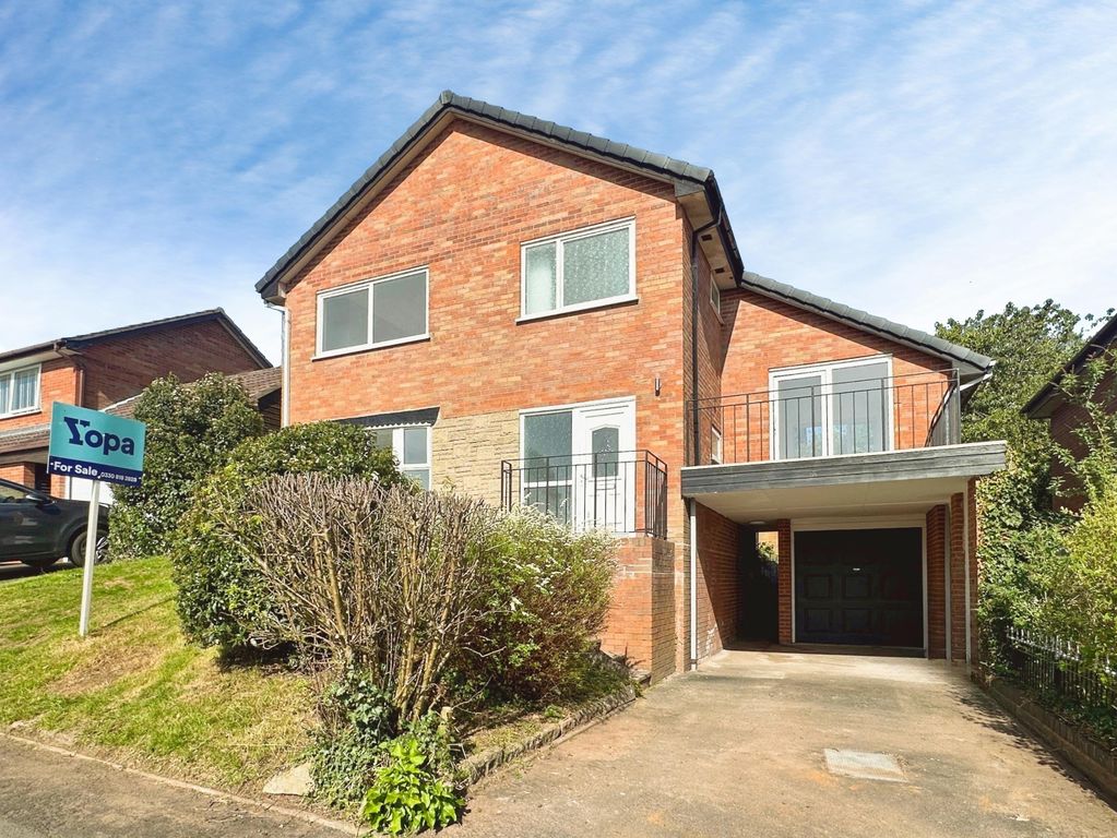 4 bed detached house for saleHuntsmans Close, Bridgnorth WV16
