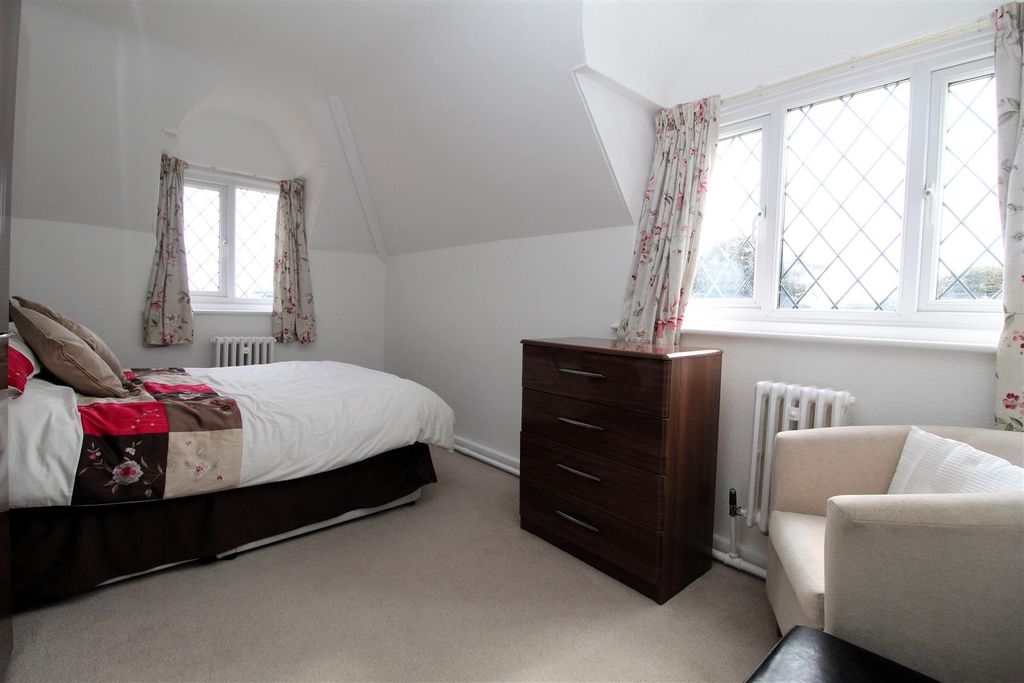Additional image 12 of 4 bed detached house for saleNorth Foreland Road, Broadstairs CT10