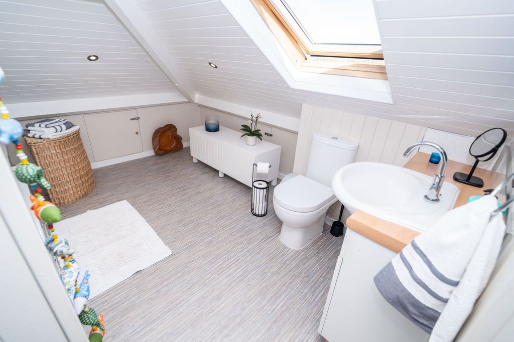 Additional image 22 of 5 bed detached house for saleBorth SY24