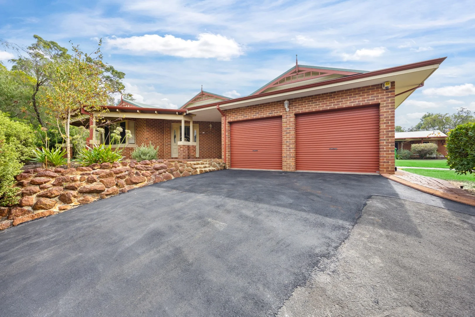 4 Talia Court, Leschenault WA 6233