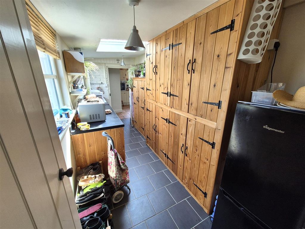 Additional image 17 of 4 bed detached house for saleBorth SY24