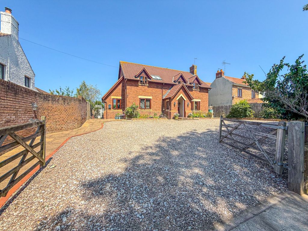 Additional image 35 of 4 bed detached house for saleChilton Trinity, Bridgwater, Somerset TA5