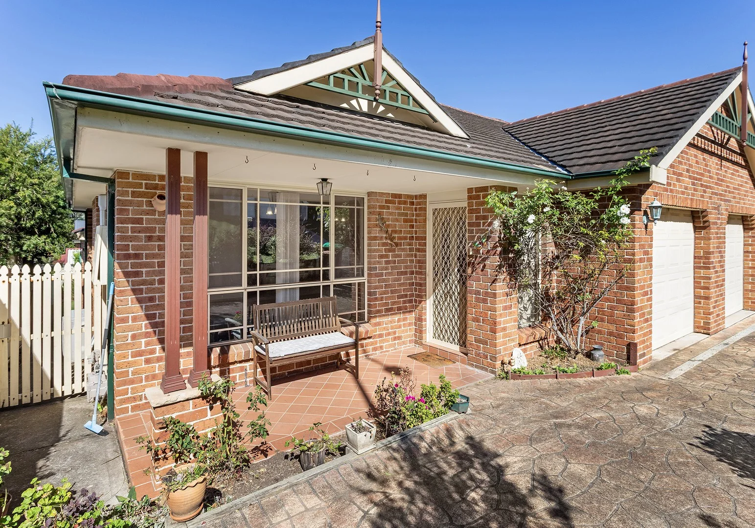 1/17 Bertram Close, Tarrawanna NSW 2518