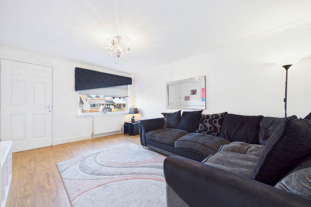 Additional image 2 of 2 bed flat for saleOakdene Crescent, Motherwell ML1