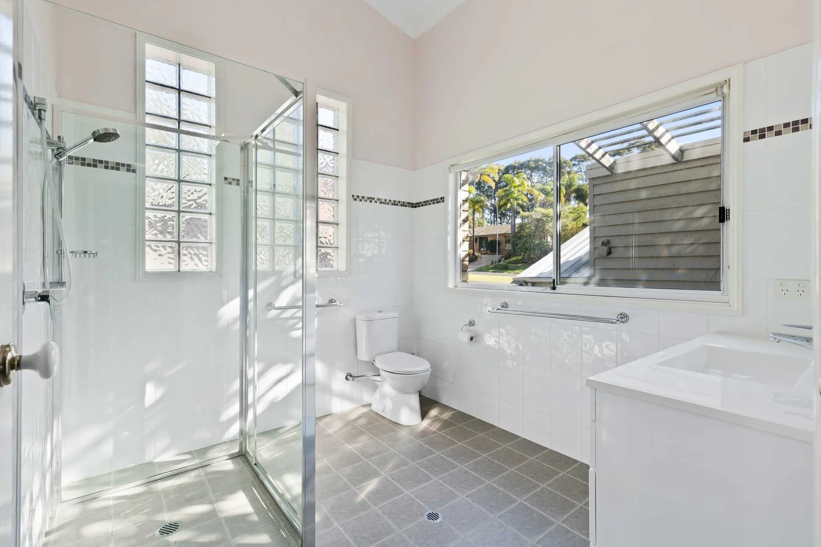 Additional image 11 of 19 Thomas Mitchell Crescent, Sunshine Bay NSW 2536