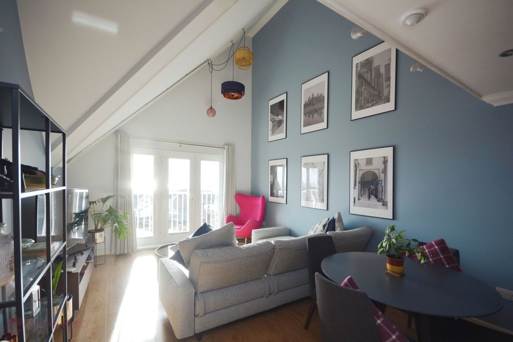 Additional image 13 of 3 bed flat for sale72 Dumpton Park Drive, Broadstairs, Kent CT10