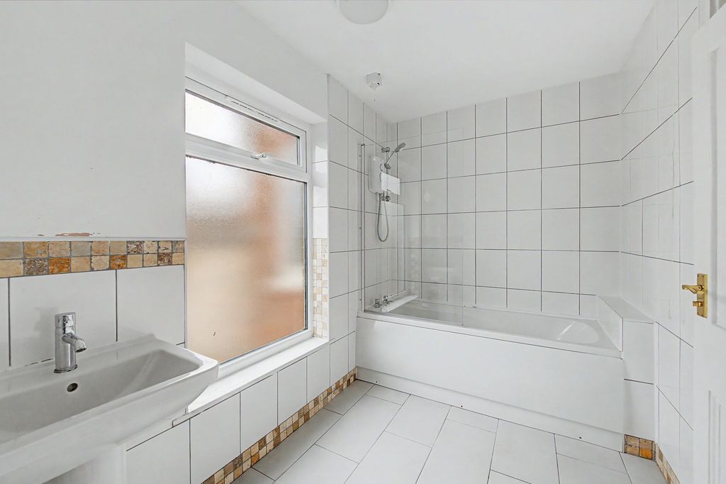Additional image 9 of 1 bed flat for saleSpilsby Road, Boston PE21