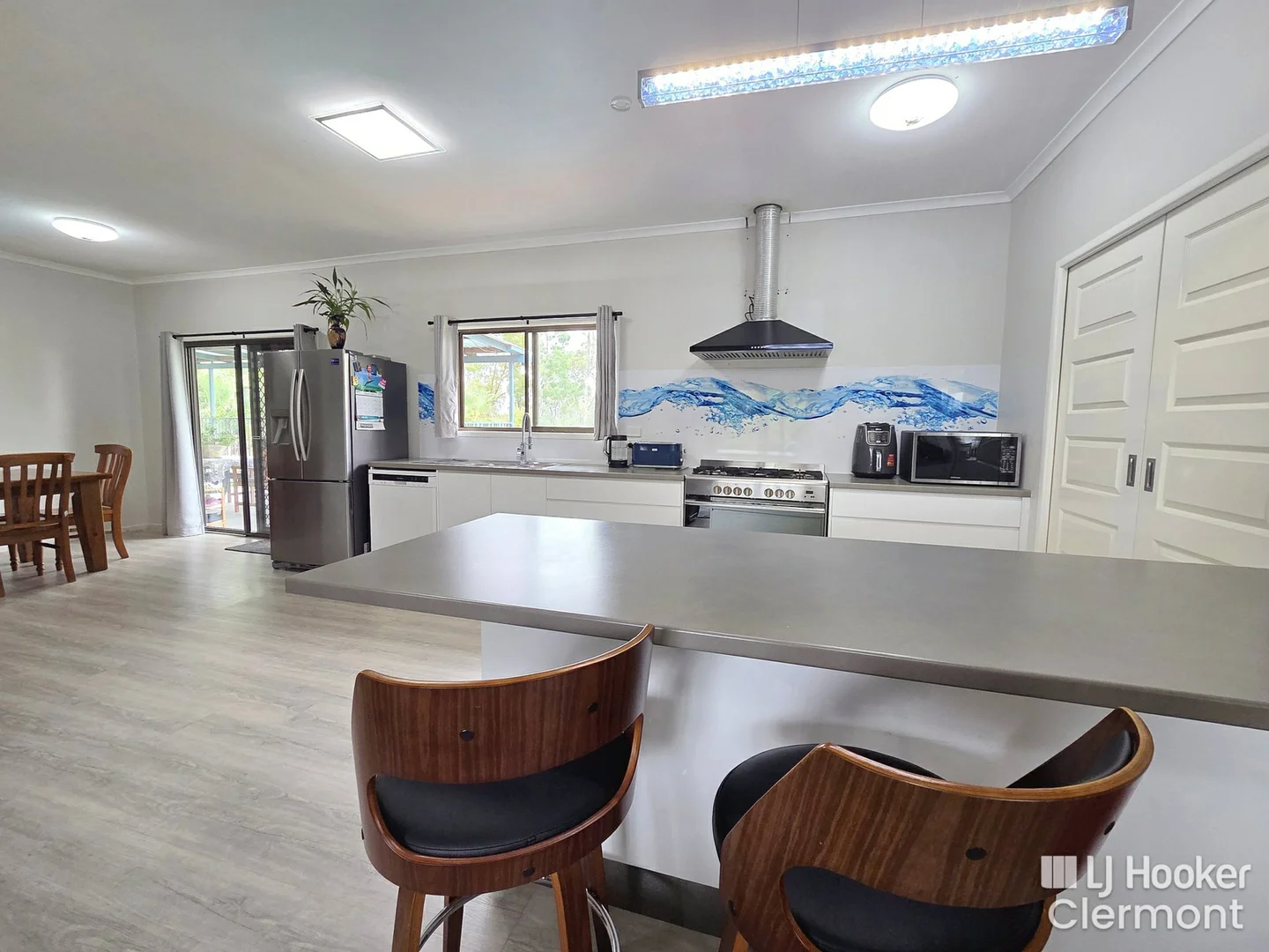 Additional image 17 of 8 Davis Court, Clermont QLD 4721