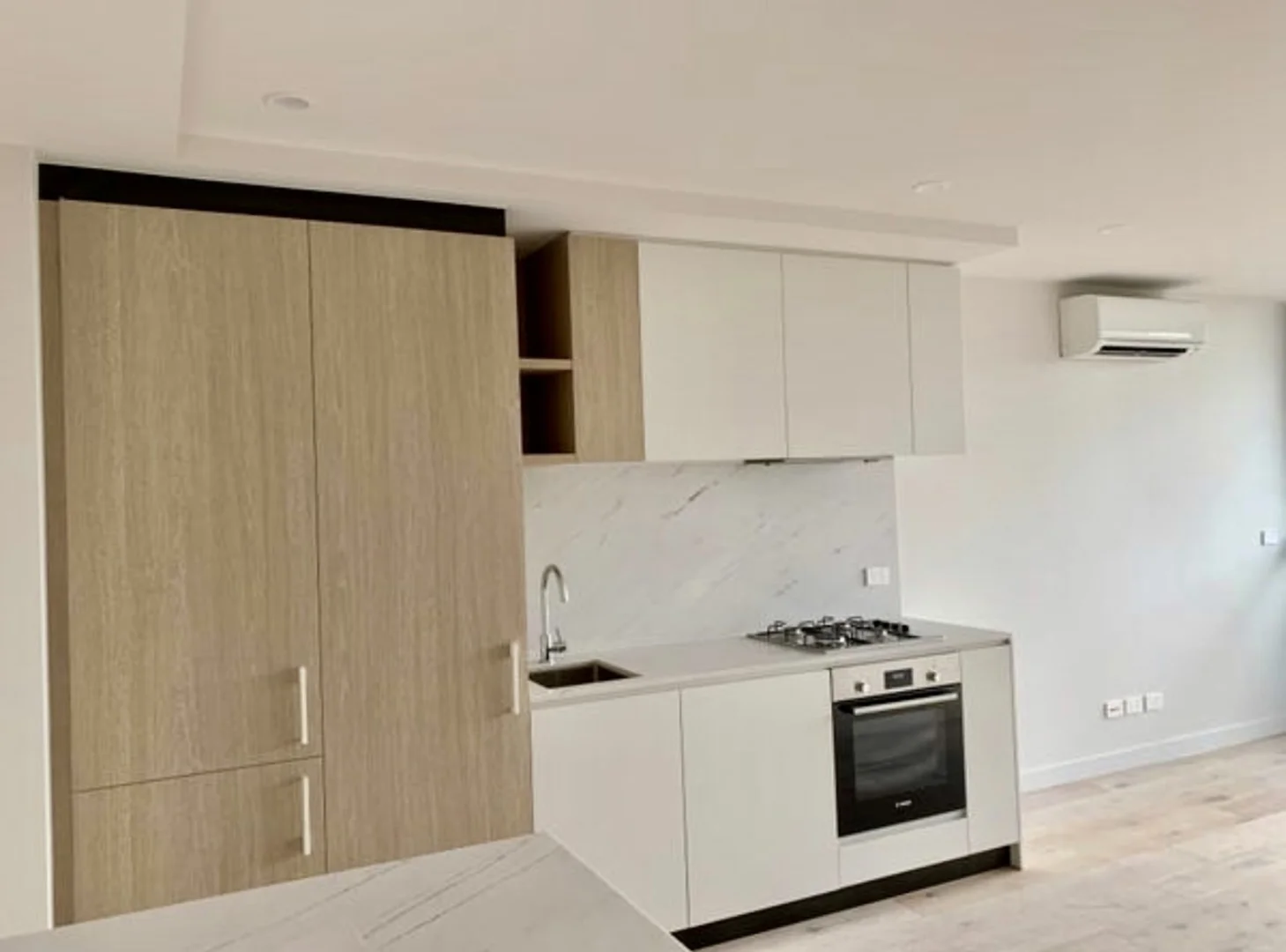Additional image 5 of 207/999 Whitehorse Road, Box Hill VIC 3128