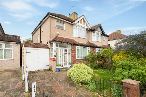 Beaconsfield Road, Mottingham SE9