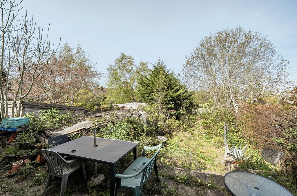 Additional image 4 of 4 bed semi-detached house for saleAlben Road, Binfield, Bracknell, Berkshire RG42