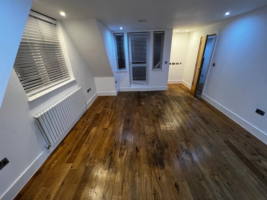 Additional image 6 of 2 bed flat for saleBaston Road, Hayes BR2
