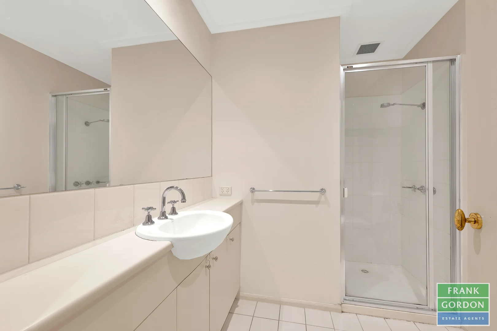 Additional image 6 of 112 Esplanade West, Port Melbourne VIC 3207