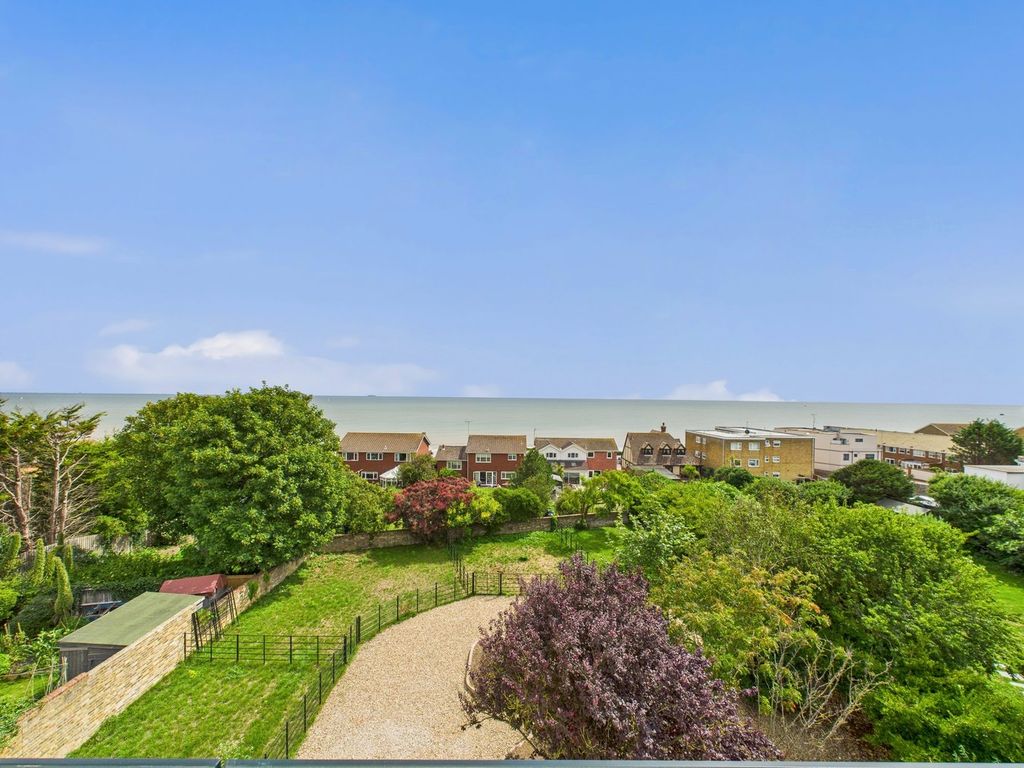 Additional image 4 of 2 bed flat for sale60 Stone Road, Broadstairs CT10