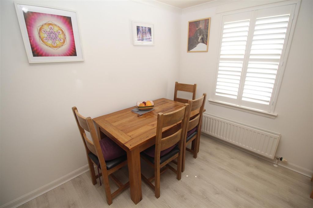 Additional image 3 of 1 bed flat for saleHarbour Square, Inverkip PA16