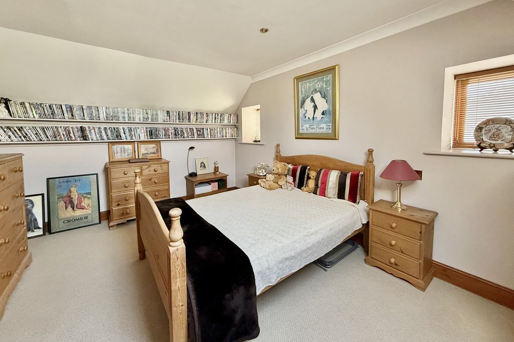 Additional image 19 of 4 bed barn conversion for saleThroop Road, Throop, Bournemouth BH8