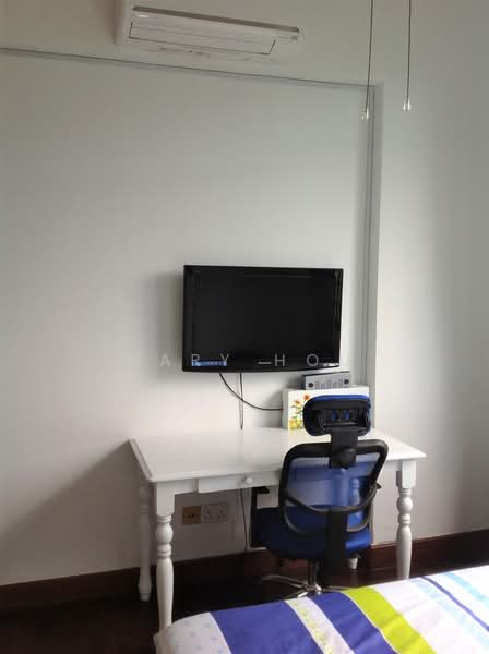 51 Jurong East Avenue 1 photo 3