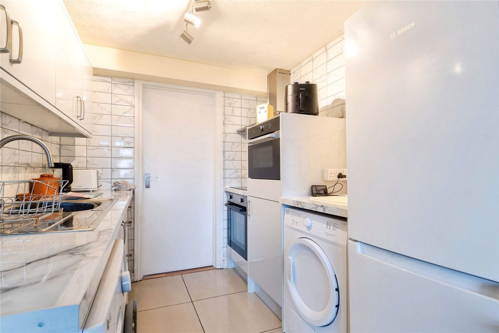 Additional image 8 of 1 bed flat for saleBeacon Road, Bodmin, Cornwall PL31