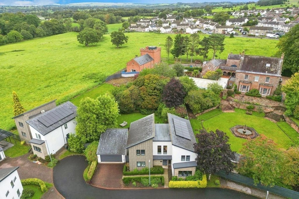 Additional image 9 of 6 bed detached house for saleGarth Gardens, Brampton, Cumbria CA8