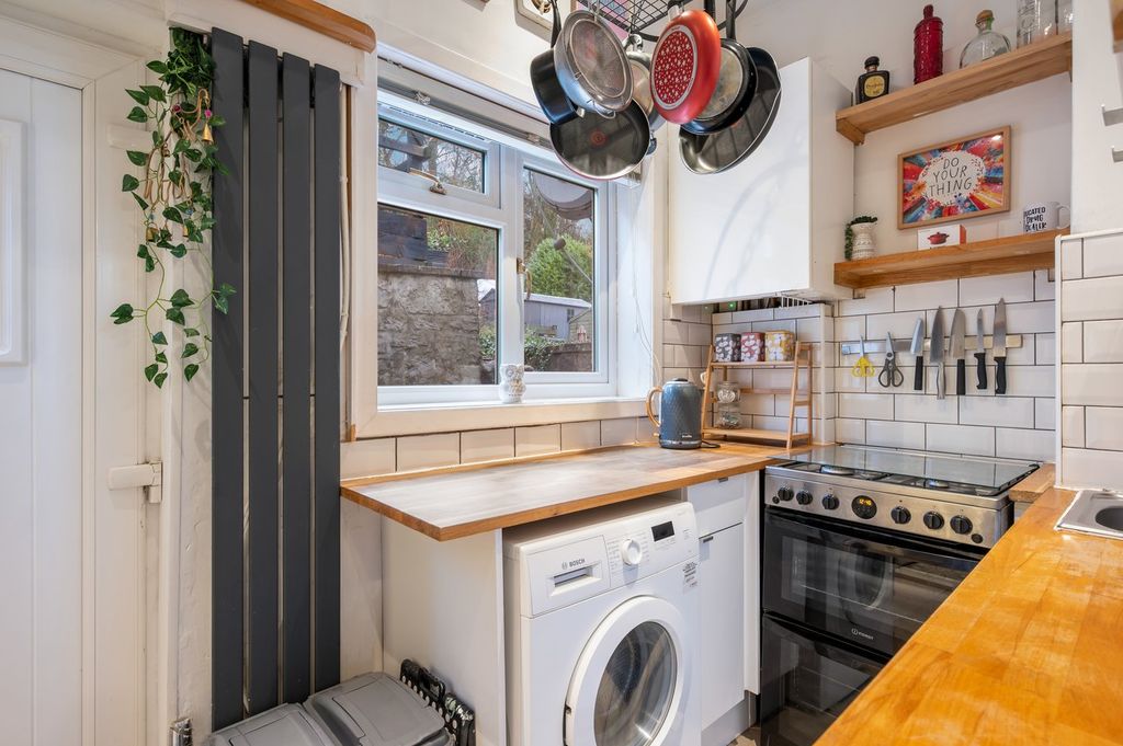 Additional image 8 of 1 bed flat for saleMain Street, Newmills, Dunfermline KY12