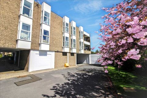 Albany Mews, Gosforth NE3