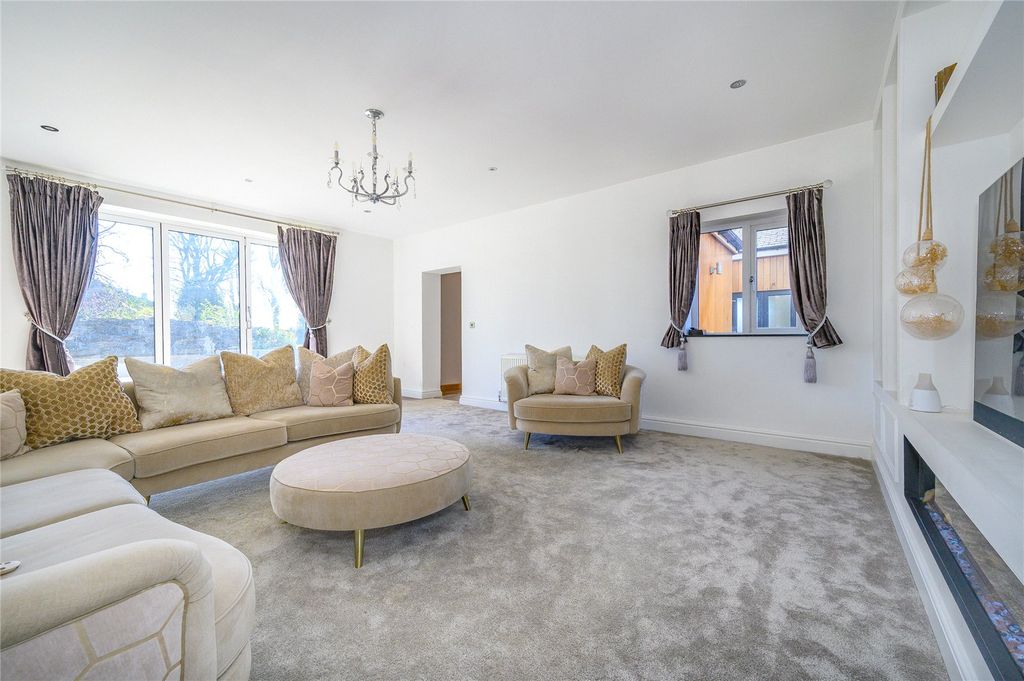 Additional image 22 of 6 bed detached house for saleBroadway House, Wakefield Road, Drighlington, Bradford, West Yorkshire BD11