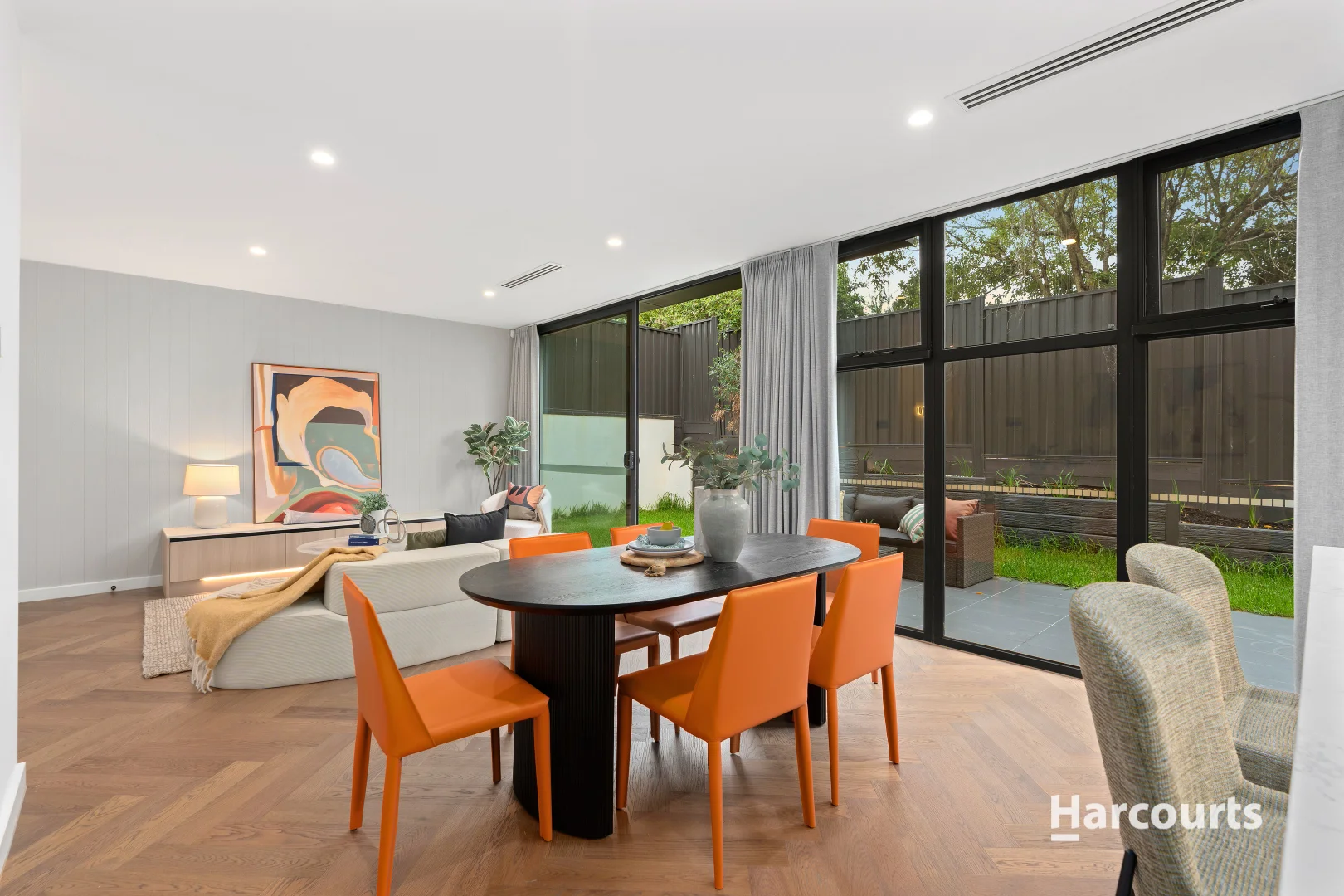 Additional image 3 of 2/6-8 Saladin Avenue, Glen Waverley VIC 3150
