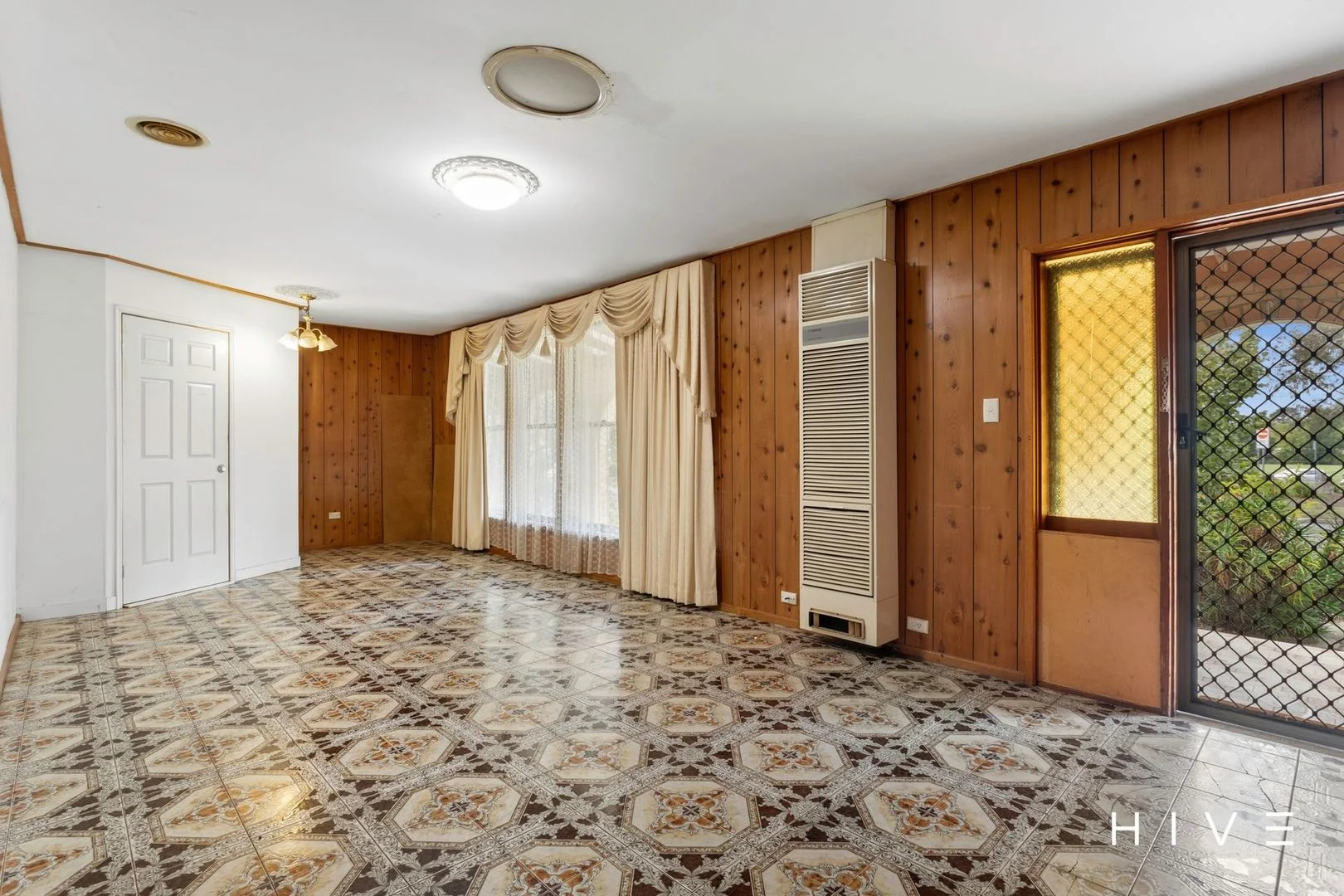 Additional image 7 of 18 Kootara Crescent, Narrabundah ACT 2604